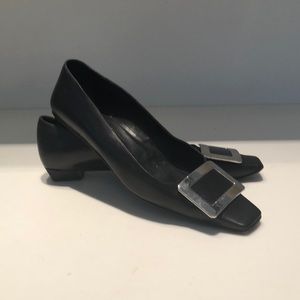 Roger Vivier “Belle de Jour” leather low heels